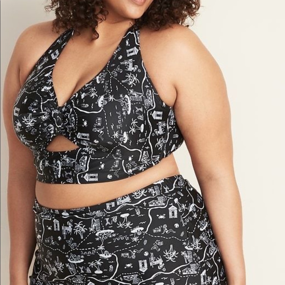 Old Navy Tie-Front Plus-Size Long-Line Halter Swim Top Scenic Size 3X